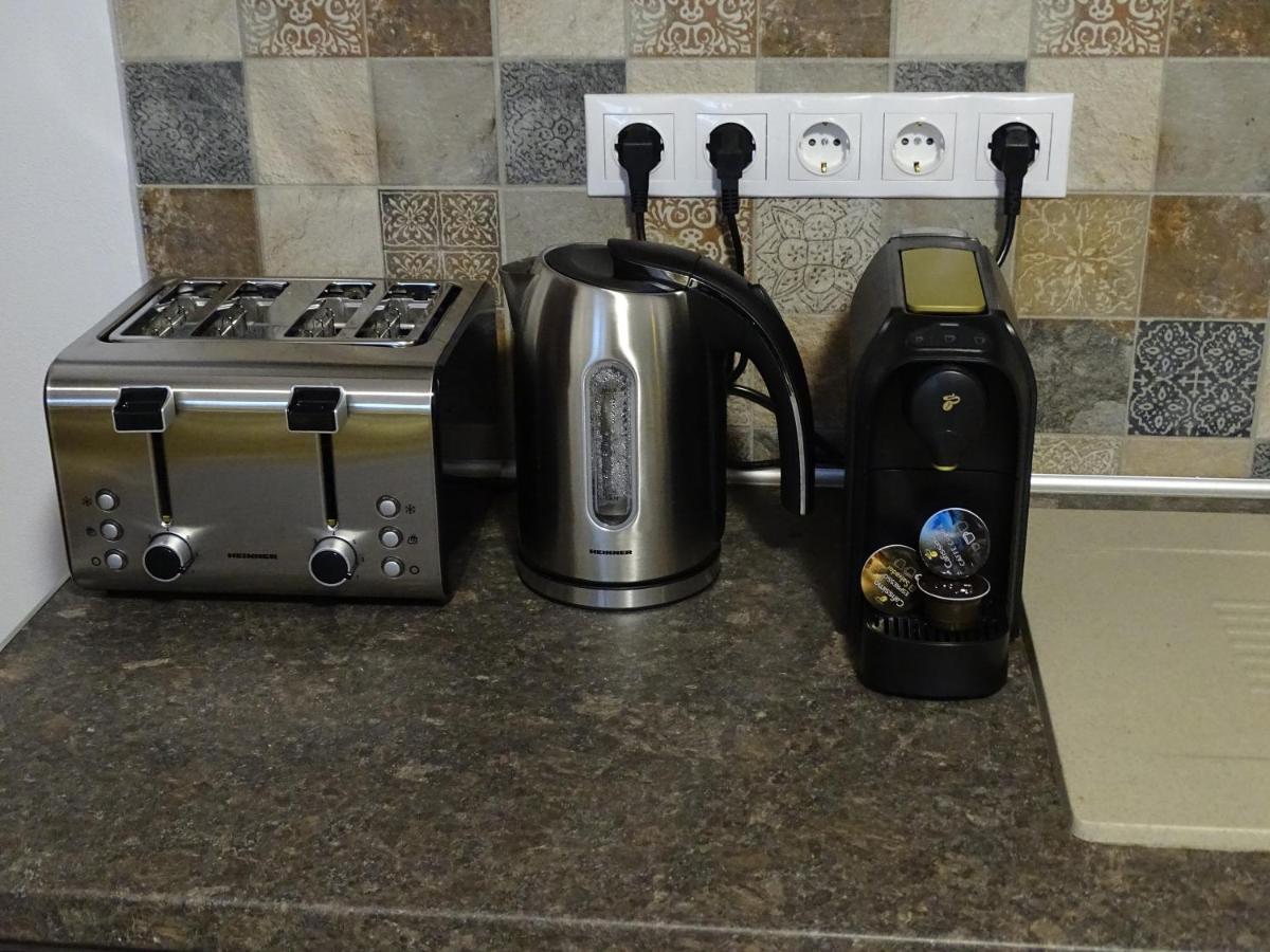 Ole Apartment - Get Your Energy For Free! Coffee And Tea On The House טימישוארה מראה חיצוני תמונה